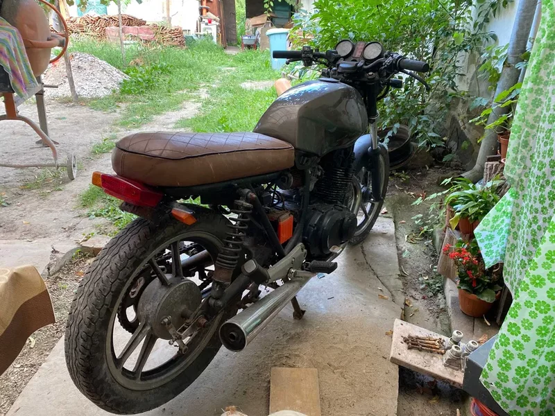 Suzuki GSX 400 scrambler cafe racer INMATRICULATA